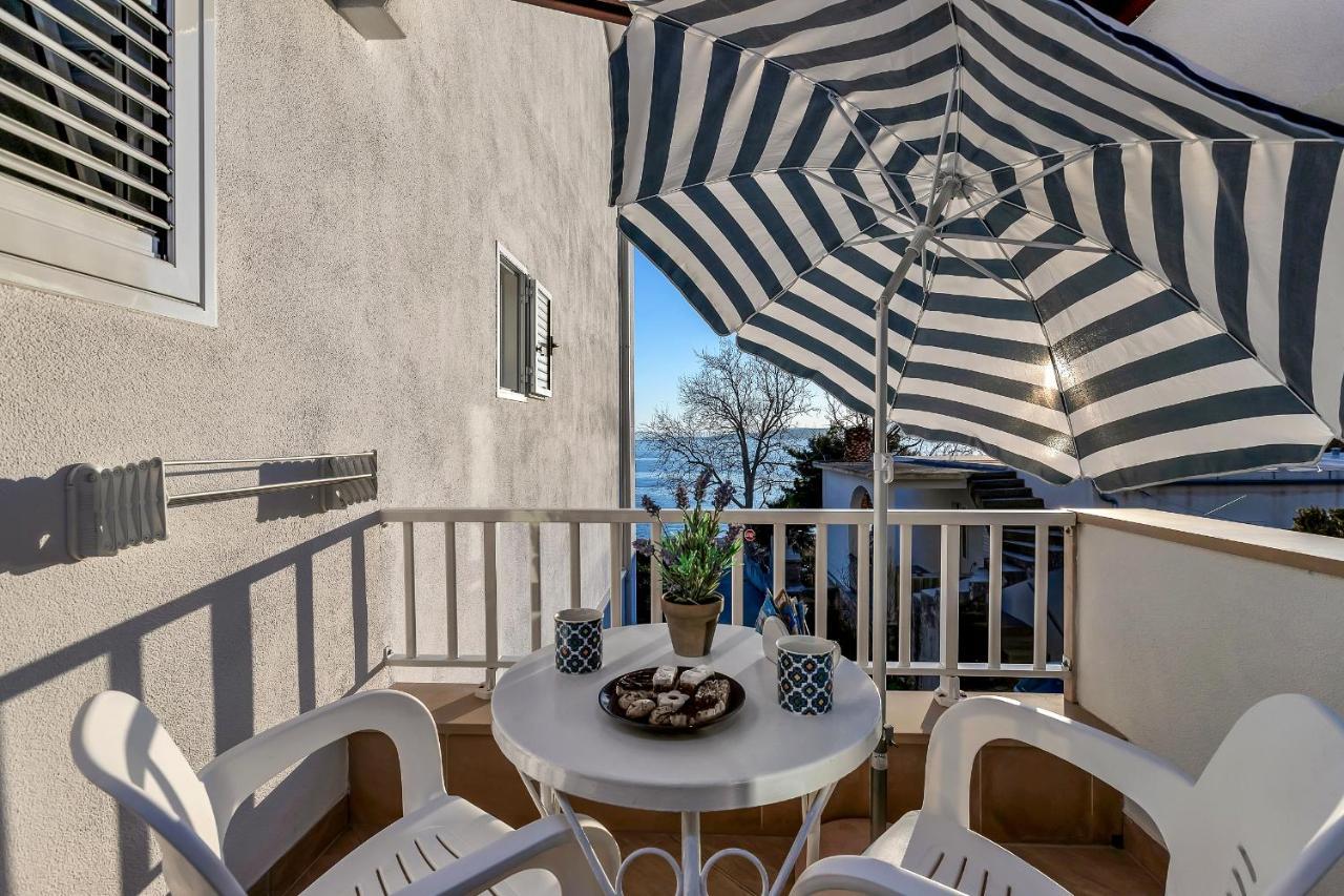 Apartments And Rooms By The Sea Baska Voda, Makarska - 2578 Bagian luar foto