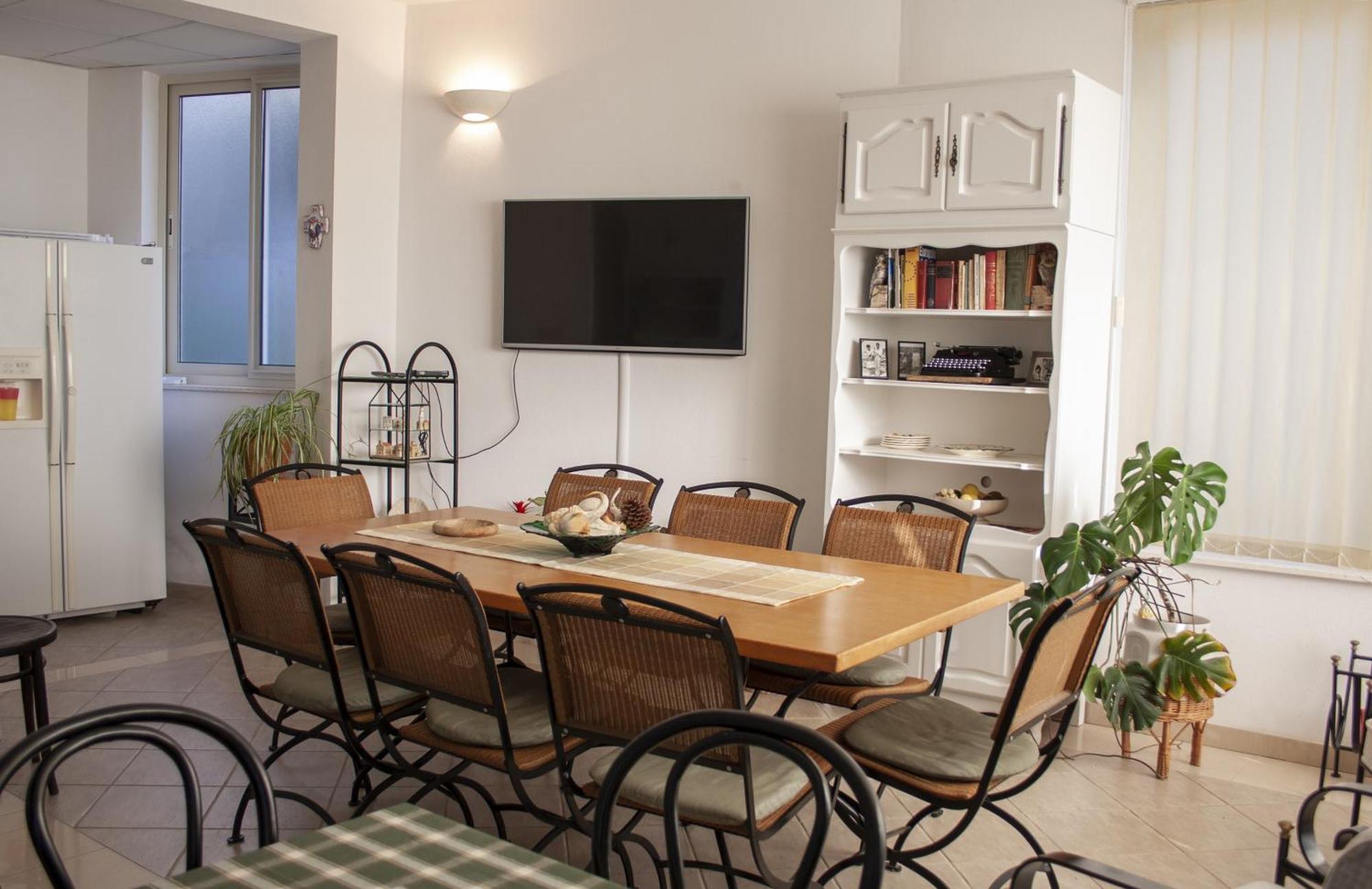 Apartments And Rooms By The Sea Baska Voda, Makarska - 2578 Bagian luar foto