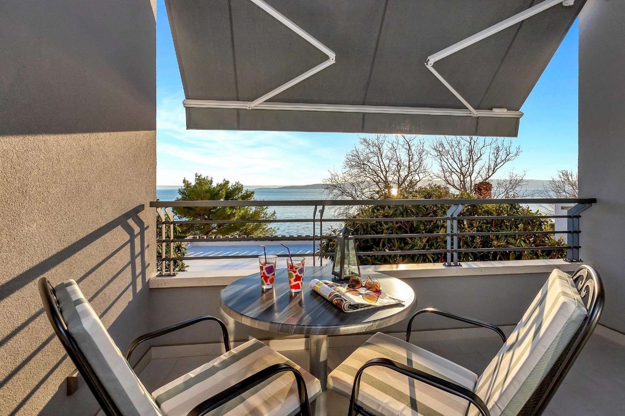 Apartments And Rooms By The Sea Baska Voda, Makarska - 2578 Bagian luar foto