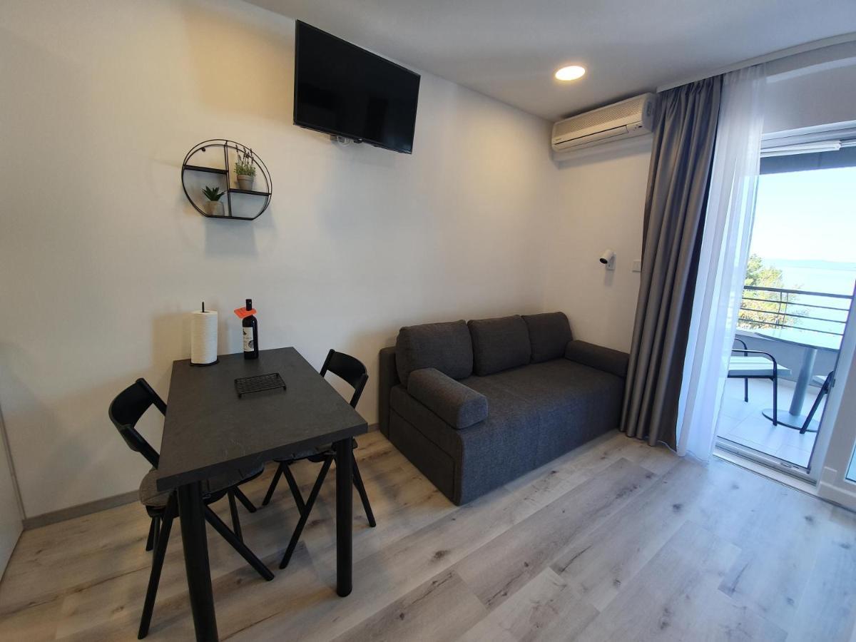 Apartments And Rooms By The Sea Baska Voda, Makarska - 2578 Bagian luar foto