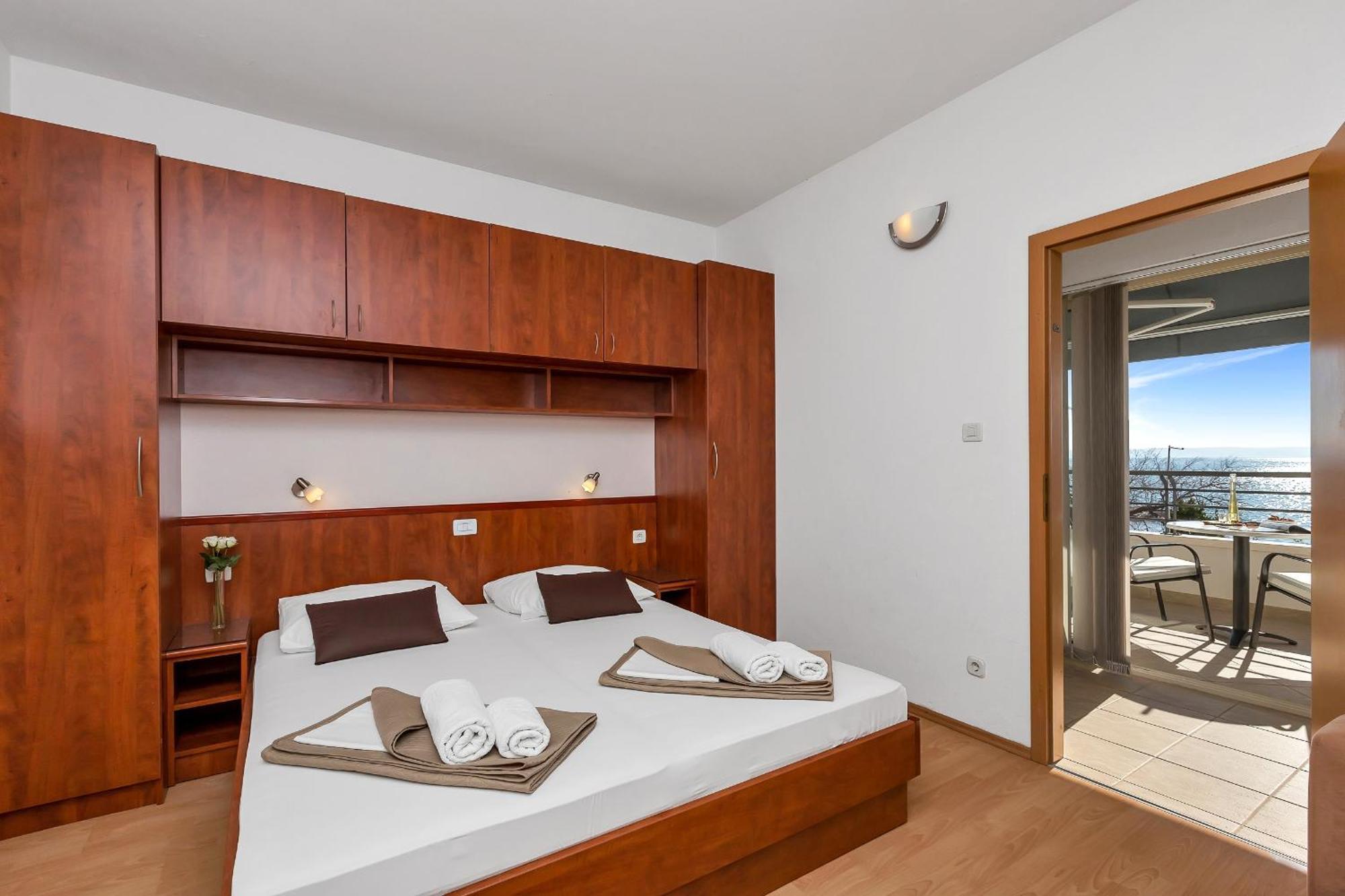 Apartments And Rooms By The Sea Baska Voda, Makarska - 2578 Ruang foto