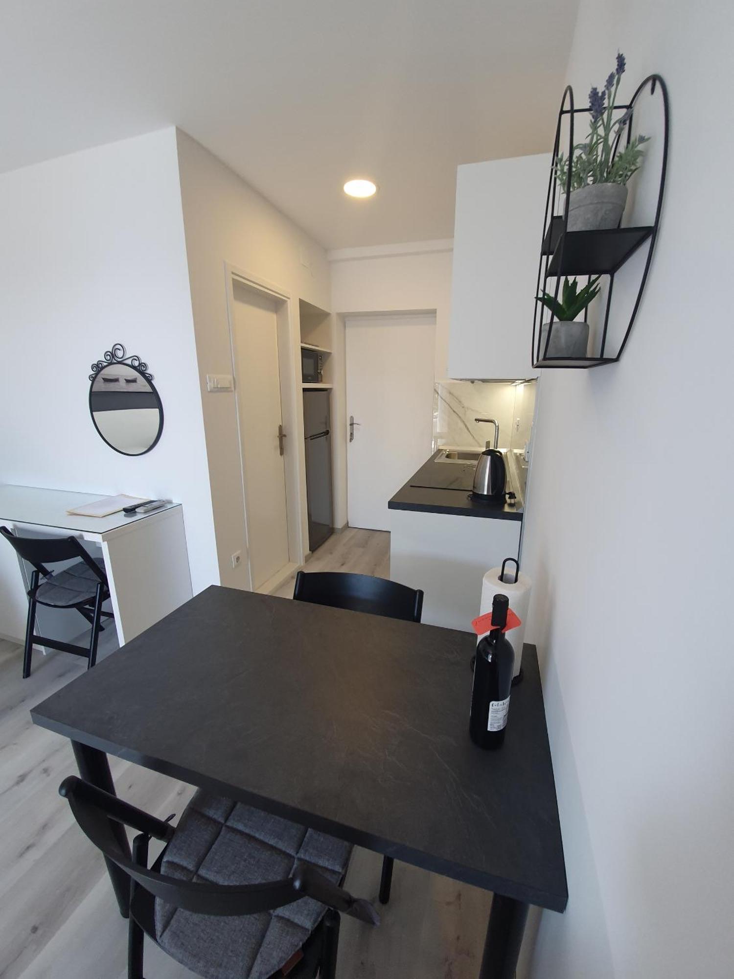 Apartments And Rooms By The Sea Baska Voda, Makarska - 2578 Ruang foto