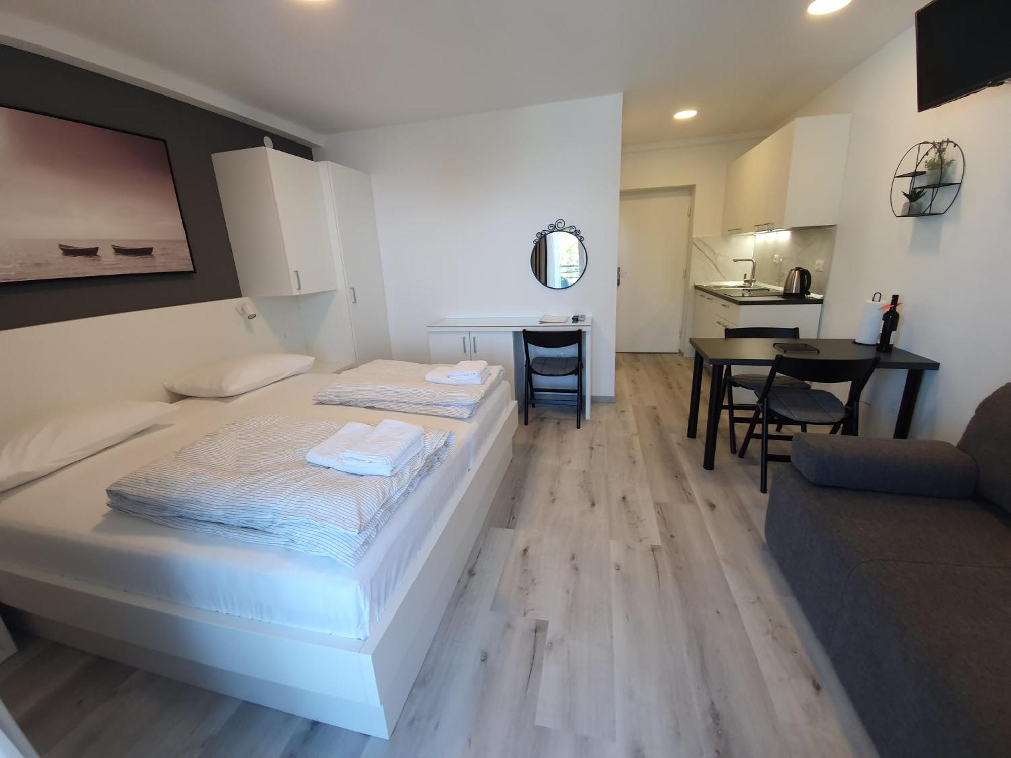 Apartments And Rooms By The Sea Baska Voda, Makarska - 2578 Ruang foto
